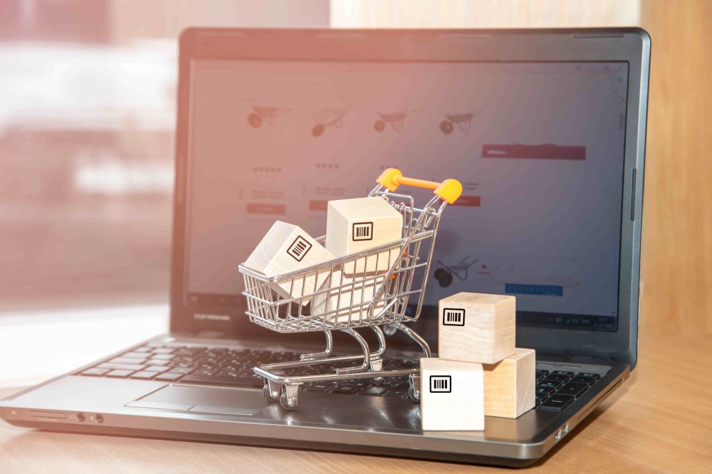 segmentação de leads no CRM por estágio do funil de vendas
